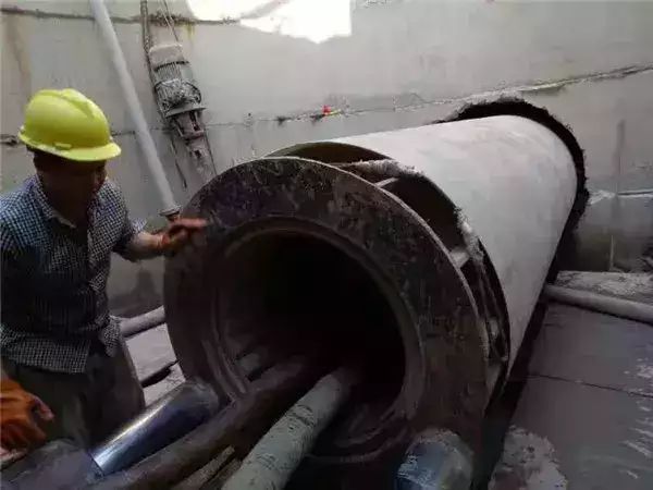 南环路改造新进展雨污水管网贯通开始铺设沥青！(图2)