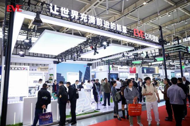 Omni全能轻型动力电池首发！安全升级全能无忧(图1)