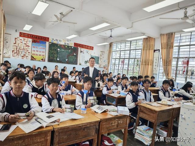 肇庆市助学支教志愿服务队送教到桥头中学(图10)