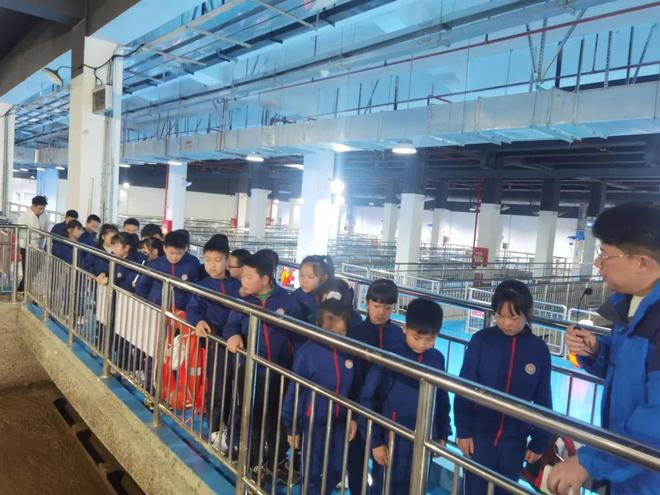 探索“污水‘蜕变’之旅”解锁绿色密码(图4)