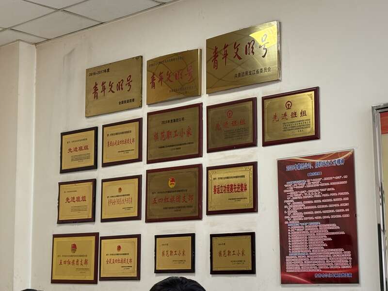 中国最北车辆段有群“列车清道夫”(图3)